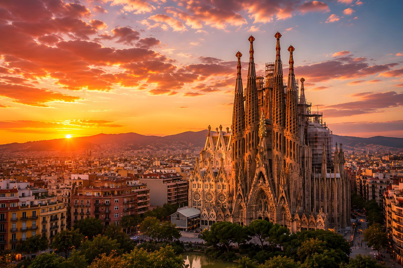 Obraz na plátno – Barcelona – Sagrada Família ve večerním světle